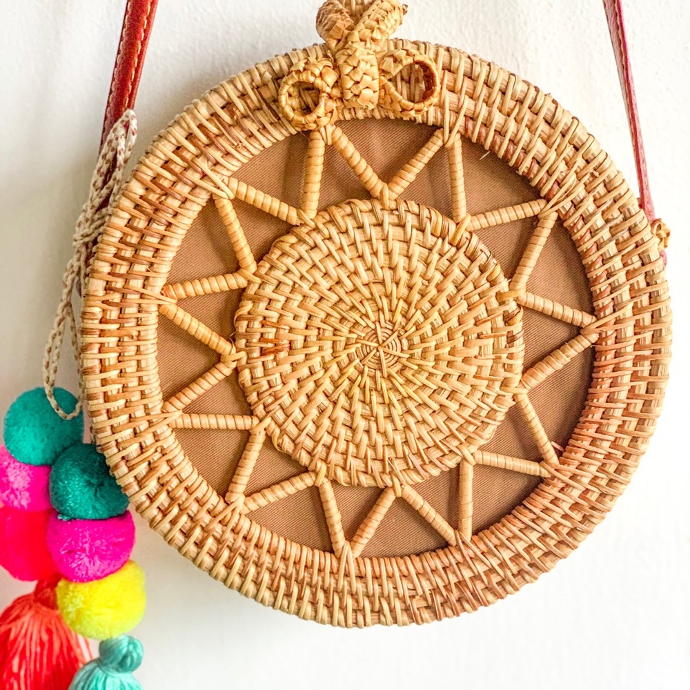 Bali bag, rattan purse 👜
